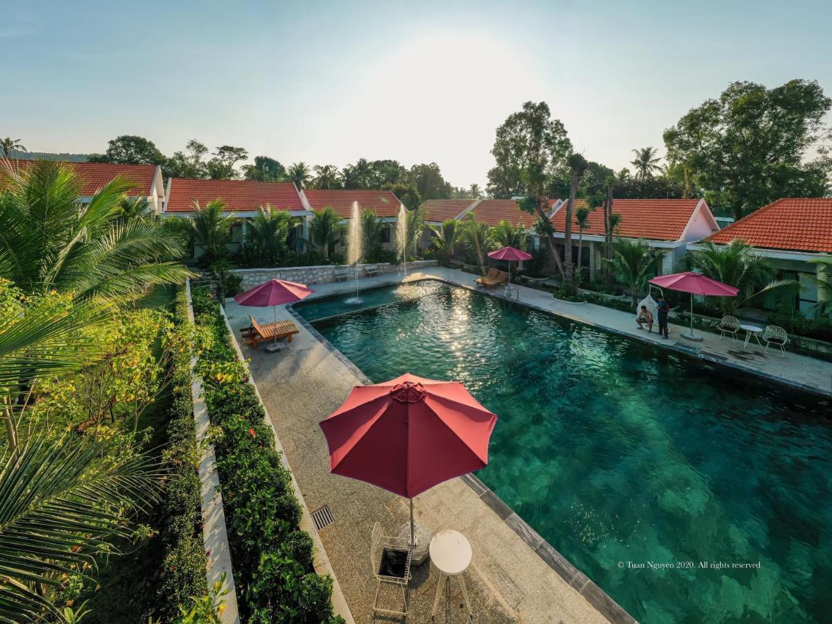 Phu My Hung Bungalow Дуонг-Донг Экстерьер фото